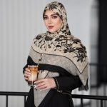 روسری رنگی طرح دار کد 6890