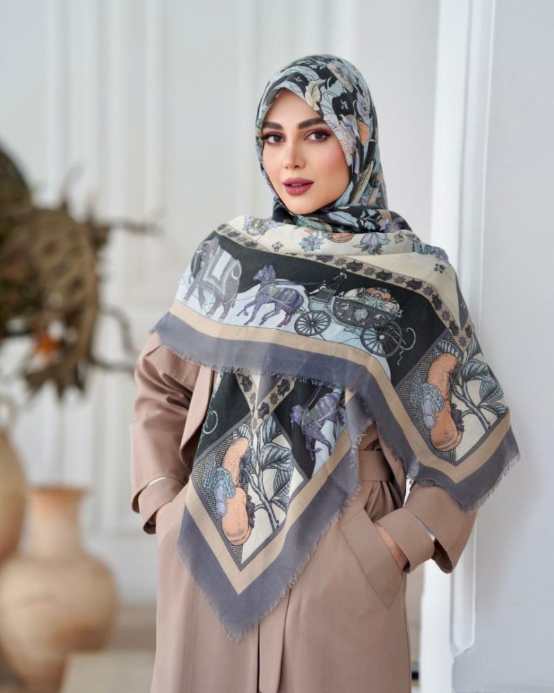 روسری رنگی طرح دار کد 6895 - Image 1