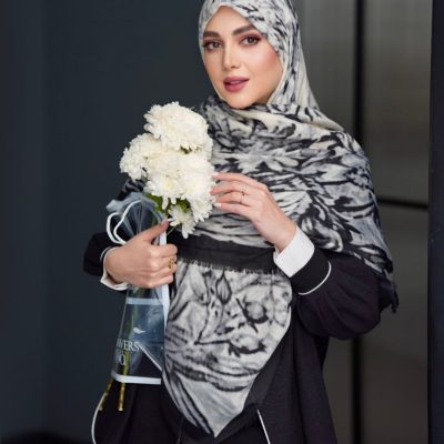 روسری رنگی طرح دار کد 6897