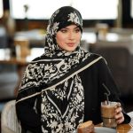 روسری رنگی طرح دار کد 6953