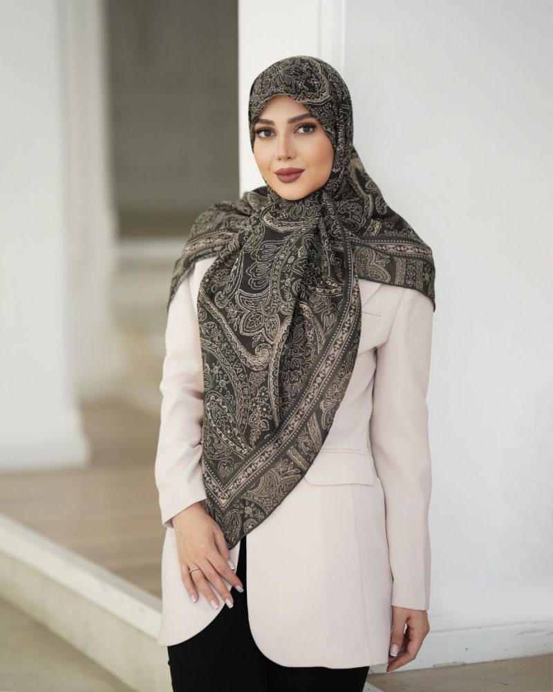 روسری رنگی طرح دار کد 9430 - Image 1