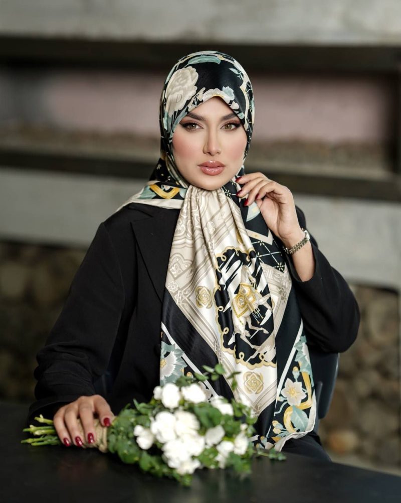 روسری رنگی طرح دار کد 9472 - Image 1