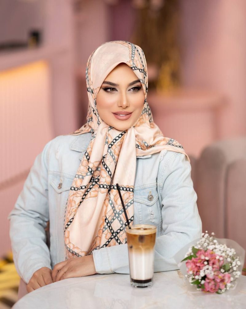 روسری رنگی طرح دار کد 9498 - Image 1