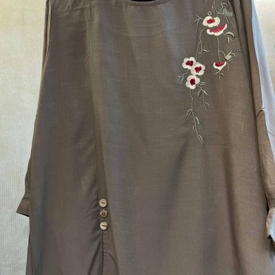 بلوز نخی آستین سه ربع کد 9573