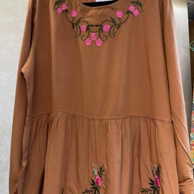 بلوز نخی آستین سه ربع کد 9580