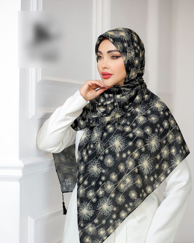 روسری نخی اسپان منگوله دار کد 9607 - Image 1