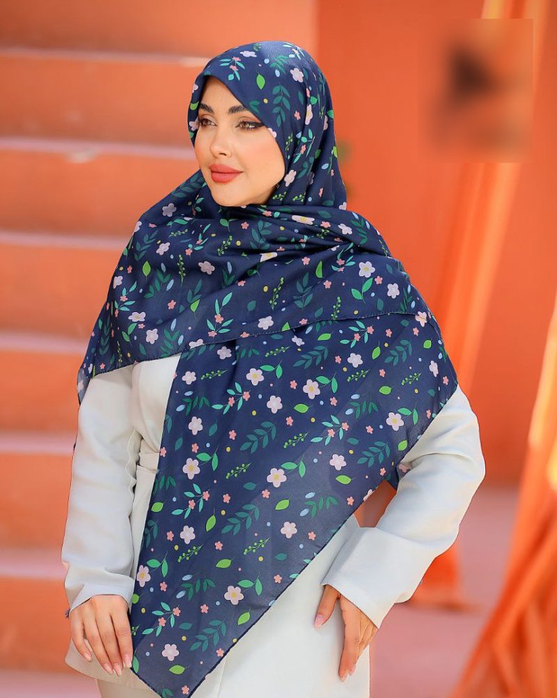 روسری نخی اسپان منگوله دار کد 9610 - Image 1