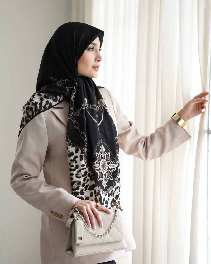 روسری رنگی طرح دار کد 9615 - Image 1