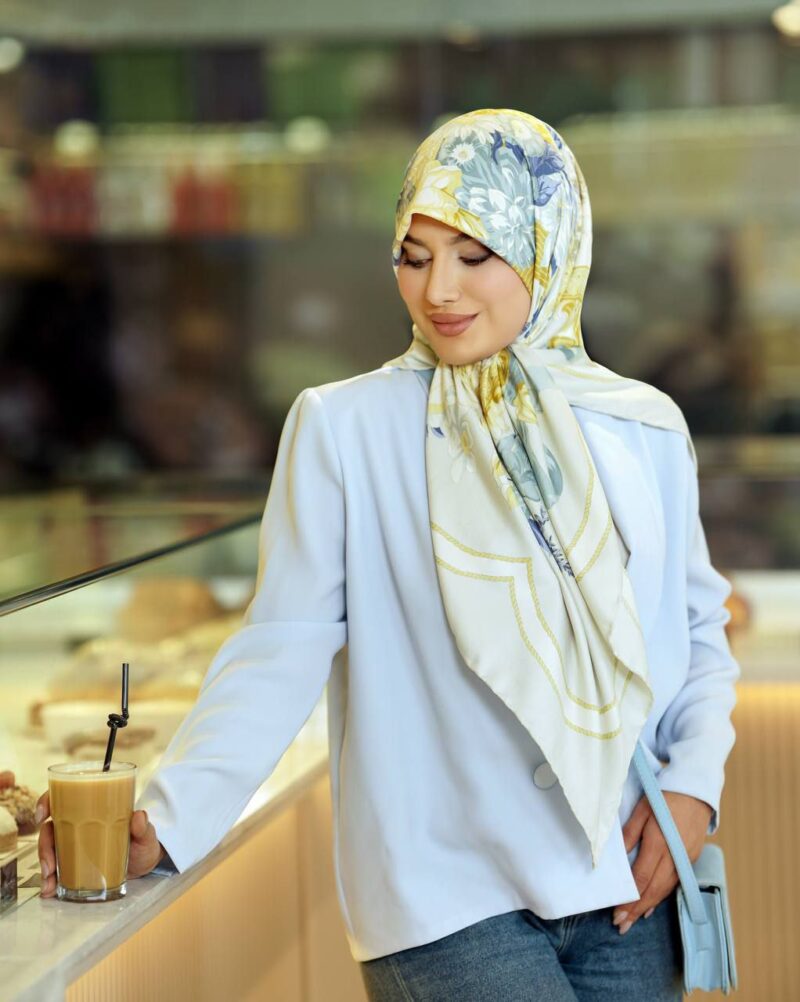 روسری رنگی طرح دار کد 9837 - Image 1