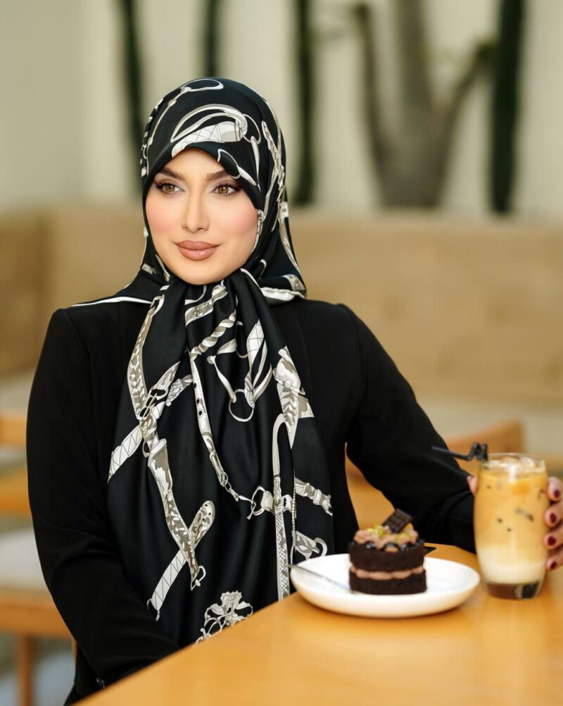 9930 روسری رنگی طرح دار کد 9930 - Image 1