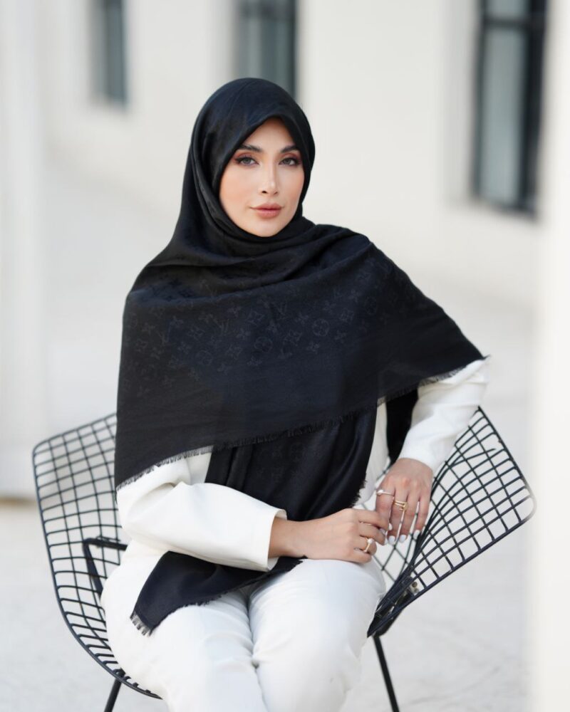 روسری نخی ژاکارد کد 101۷2 - Image 1