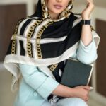 روسری رنگی نخی طرح دار کد 10282