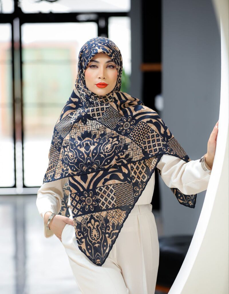 10305 روسری رنگی طرح دار کد 10305 - Image 1