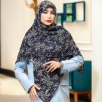 روسری رنگی نخی طرح دار کد 10341