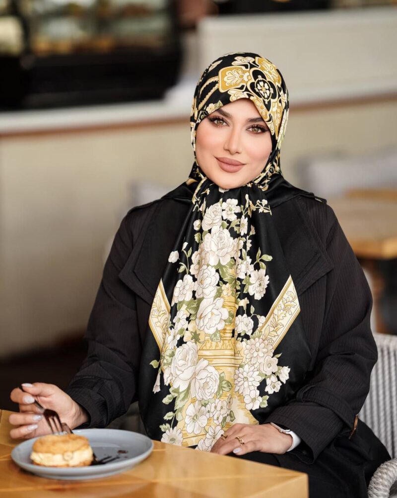 10389 روسری رنگی طرح دار کد 10389 - Image 1