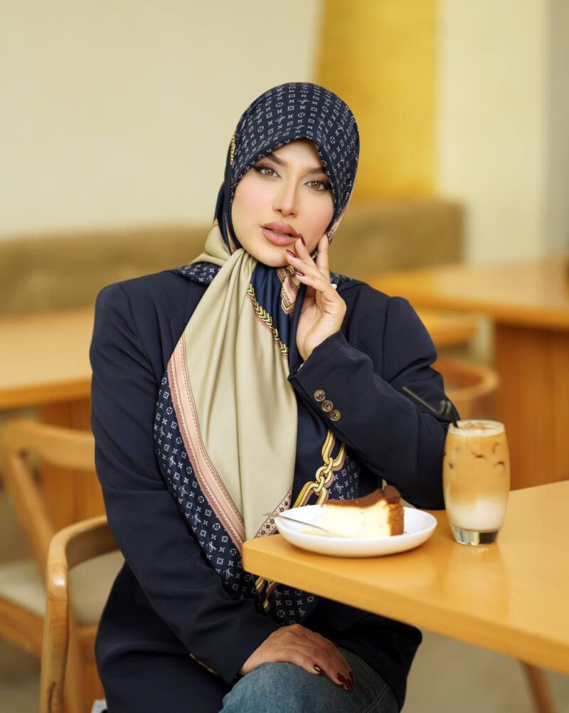 روسری رنگی طرح دار کد 10399 - Image 1