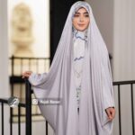 قواره چادر سیلک لاین لمه ساده کد 10444