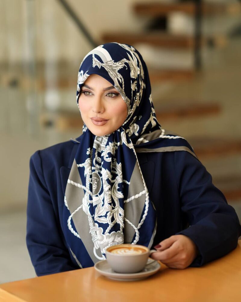 روسری رنگی طرح دار کد 10679 - Image 1