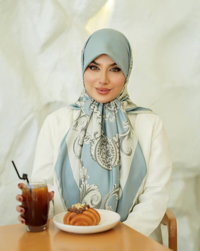 10681 روسری رنگی طرح دار کد 10681 - Image 1