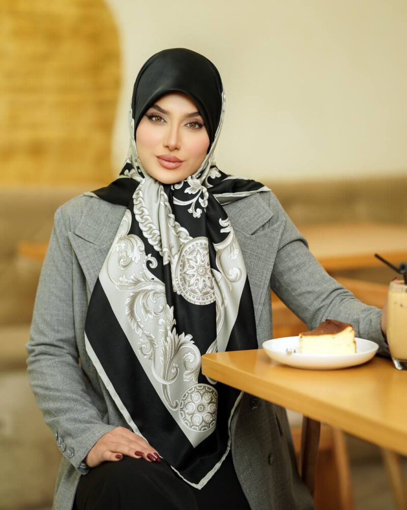 10687 روسری رنگی طرح دار کد 10687 - Image 1