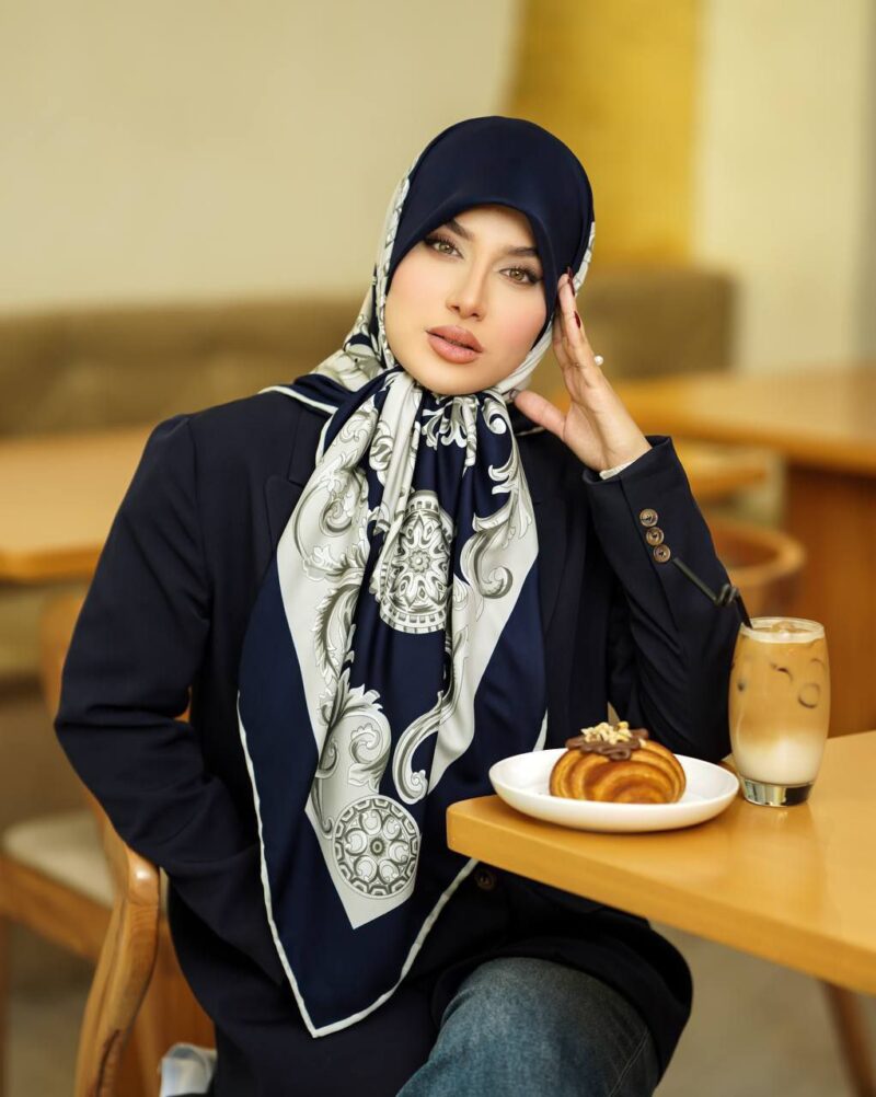 10688 روسری رنگی طرح دار کد 10688 - Image 1