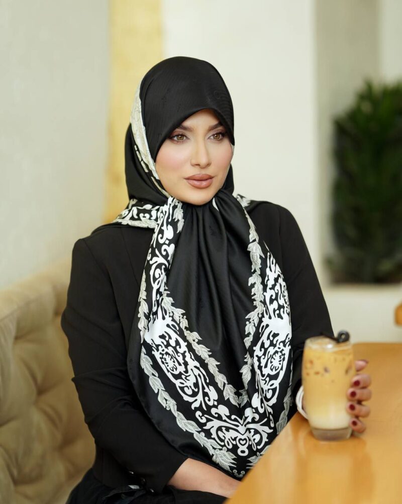 روسری رنگی طرح دار کد 10712 - Image 1
