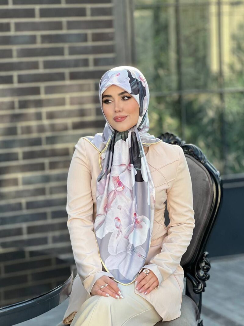 روسری رنگی طرح دار کد 10773 - Image 1