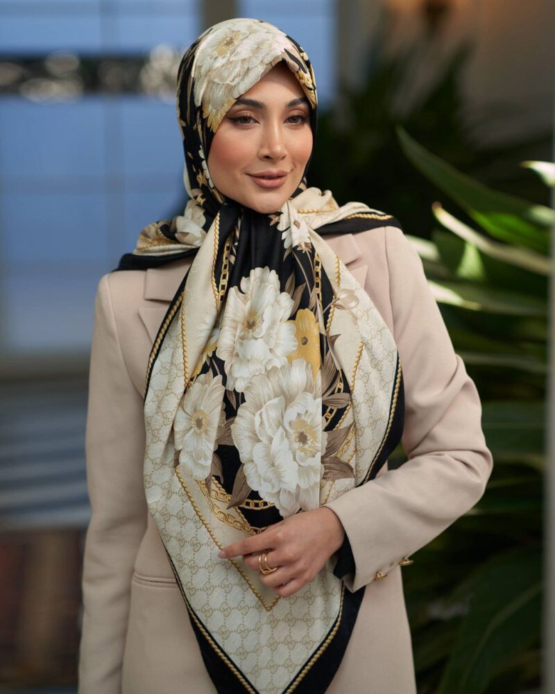 روسری رنگی طرح دار کد 16246 - Image 1