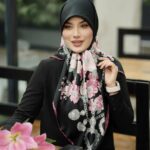 روسری رنگی طرح دار کد 16285