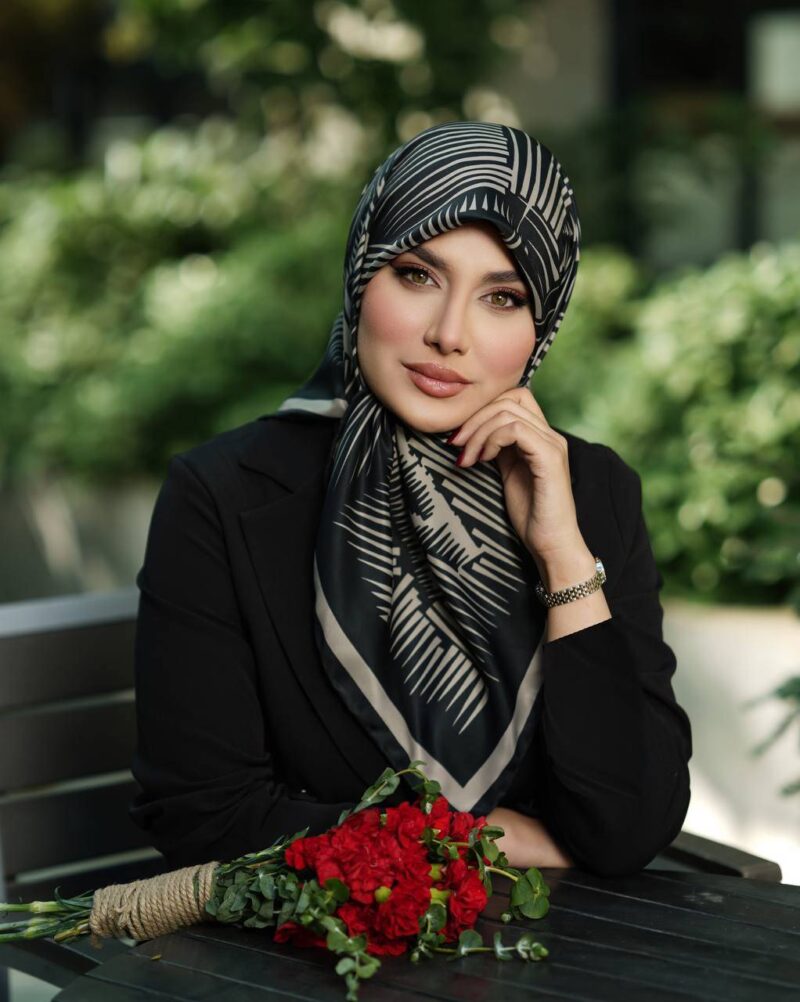 روسری رنگی طرح دار کد 16516 - Image 1
