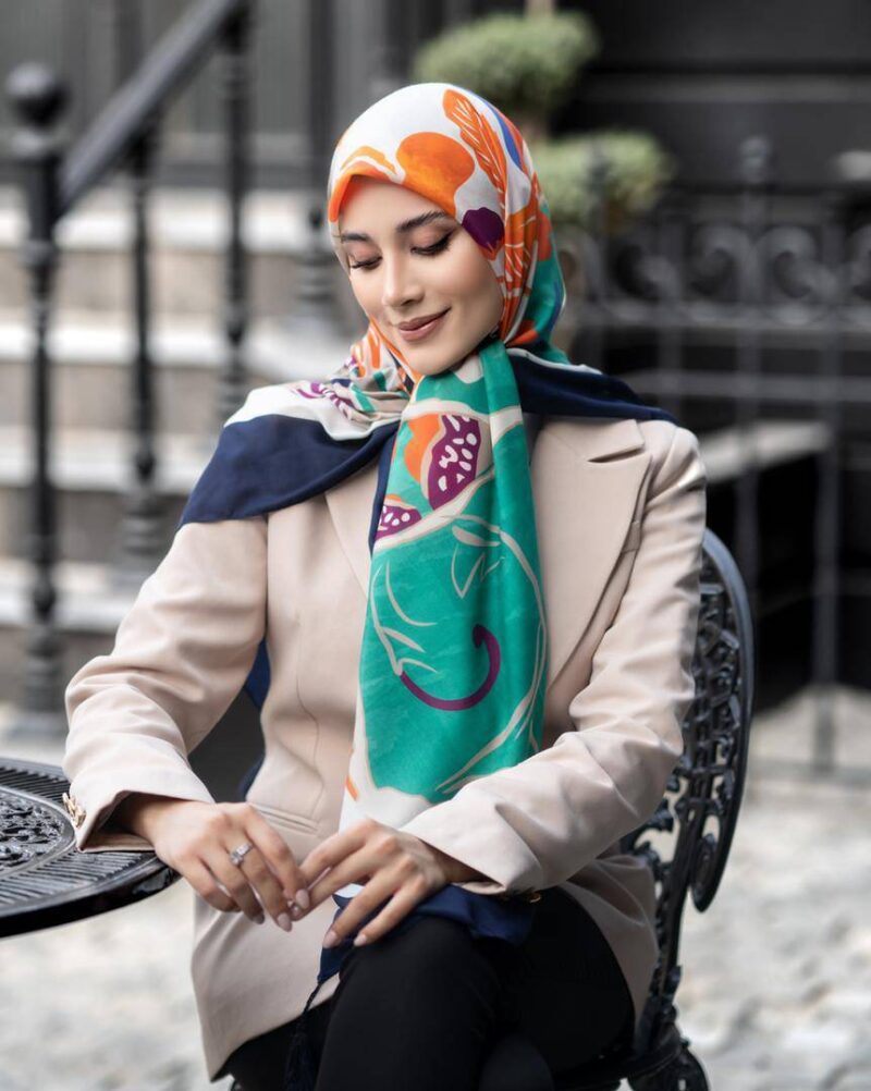 روسری رنگی طرح دار کد 16538 - Image 1