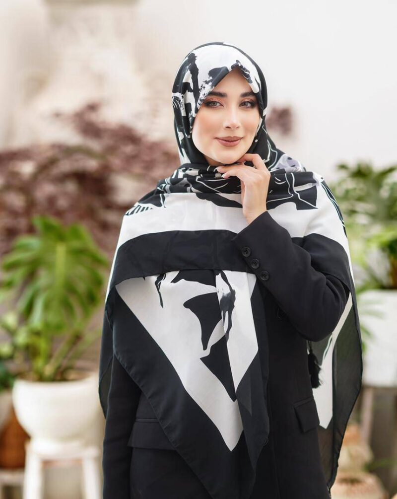 روسری رنگی طرح دار کد 16540 - Image 1