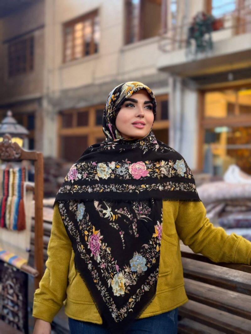 روسری رنگی طرح دار کد 16571 - Image 1