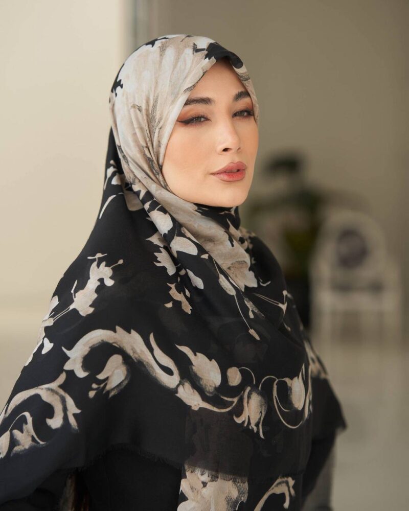 16603-2 روسری رنگی طرح دار کد 16603 - Image 1