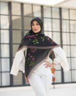 روسری رنگی طرح دار کد 16607 - Image 2