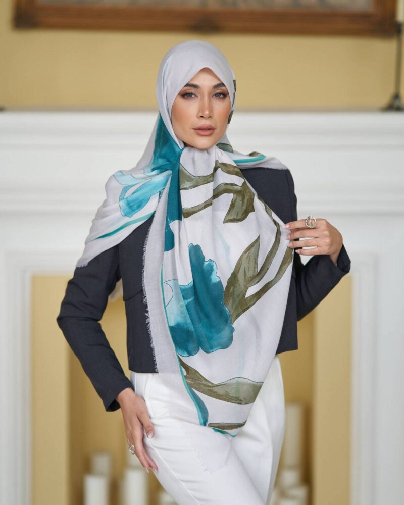 روسری رنگی طرح دار کد 16632 - Image 1