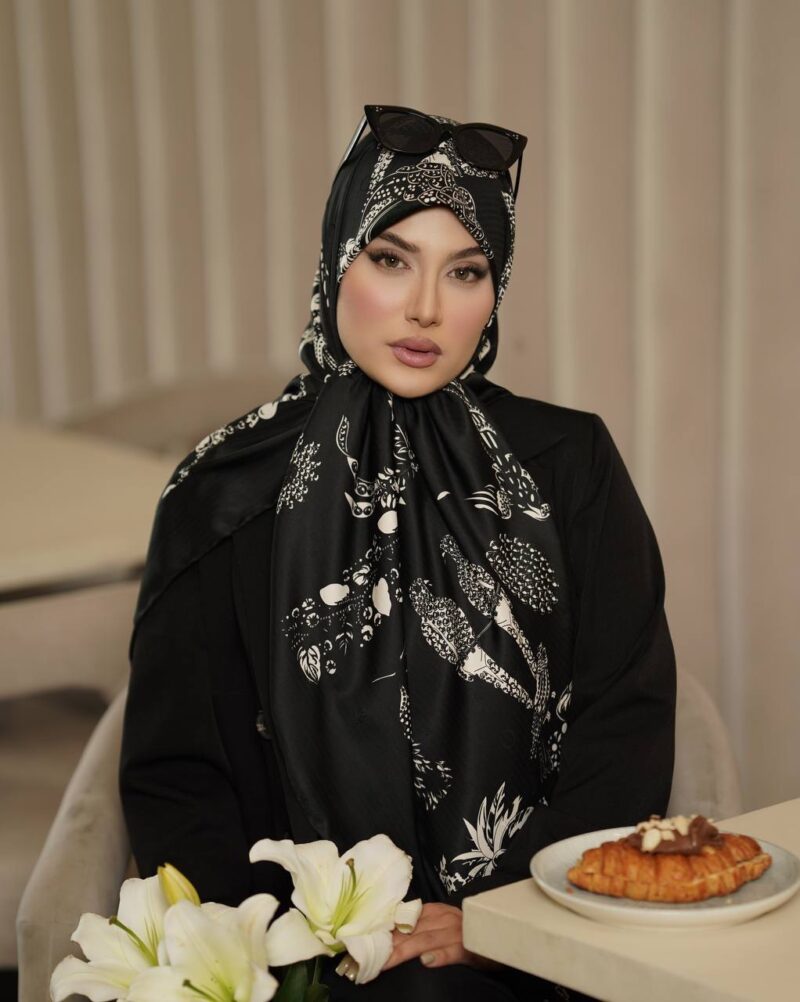 روسری رنگی طرح دار کد 17285 - Image 1