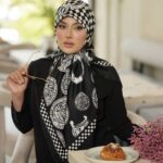 روسری رنگی طرح دار کد 17300