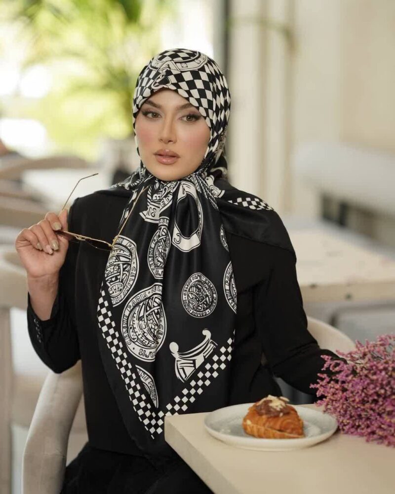 روسری رنگی طرح دار کد 17300 - Image 1
