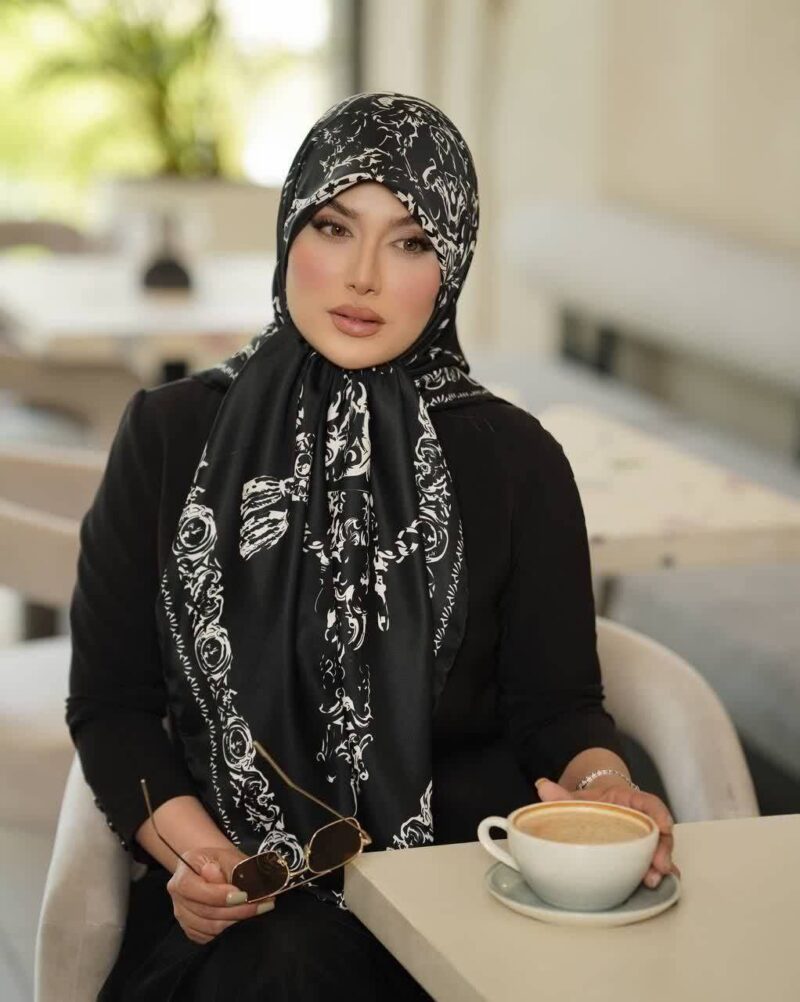 17301 روسری رنگی طرح دار کد 17301 - Image 1