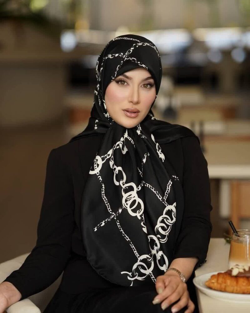 17304 روسری رنگی طرح دار کد 17304 - Image 1