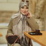 روسری رنگی طرح دار کد 17413